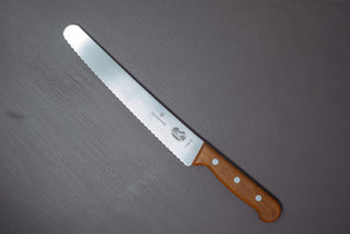 Victorinox 8.5" (220mm) Bread knife w/Wood handle - The Cook's Edge