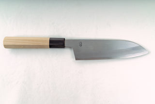 Sakai Kikuzuki Kasumi Santoku 180mm - The Cook's Edge