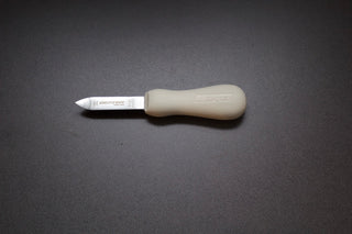 Dexter Russell sani safe 2 3/4" Oyster Knife New Haven - The Cook's Edge