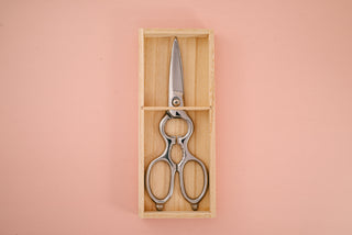 Forged Kitchen Scissors w/Paulowina Box