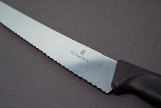 Victorinox Fibrox Bread 260mm - The Cook's Edge