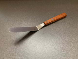 Mini offset finger spatula - The Cook's Edge
